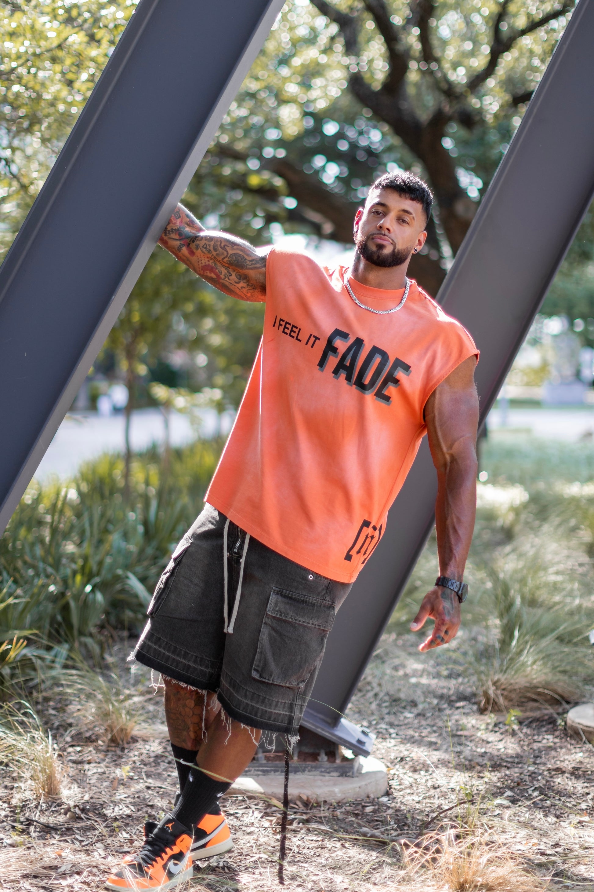 Pablo Sleeveless