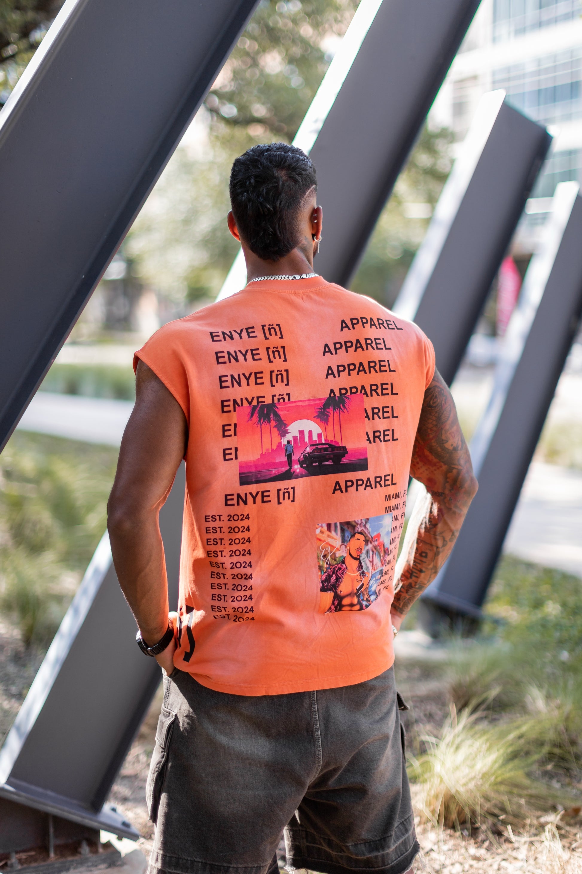 Pablo Sleeveless