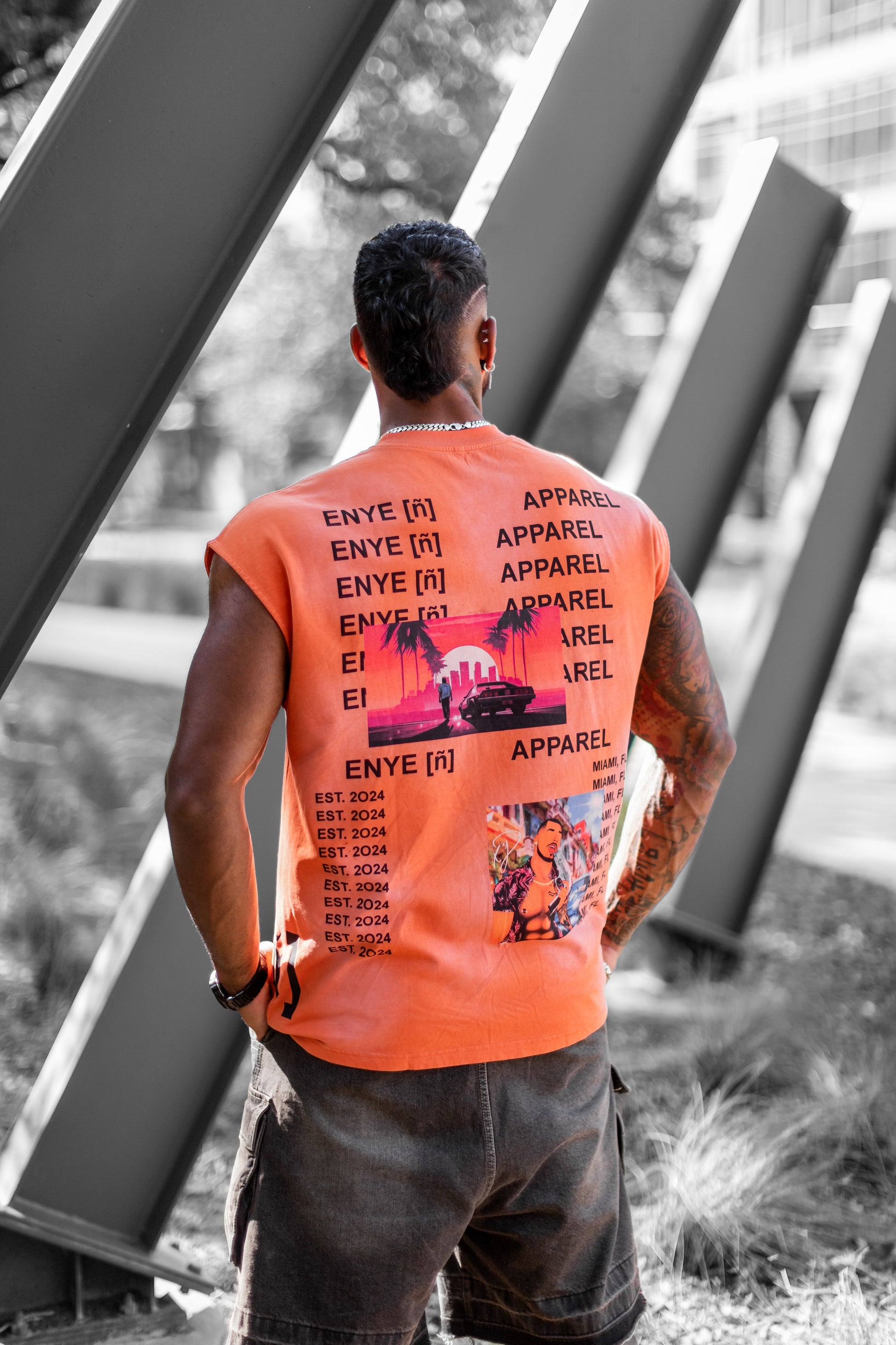 Pablo Sleeveless